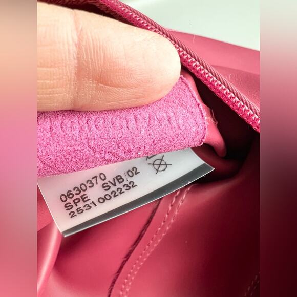 Longchamp padded pochette bag raspberry pink leather nylon shoulder y2k spring - Picture 9 of 12